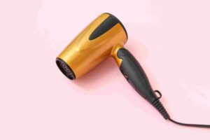 El truco del secador de pelo: si lo usas así, no tendrás más problemas