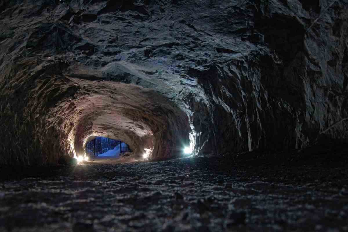 La città spagnola più magica di tutte: vi si accede attraverso una grotta