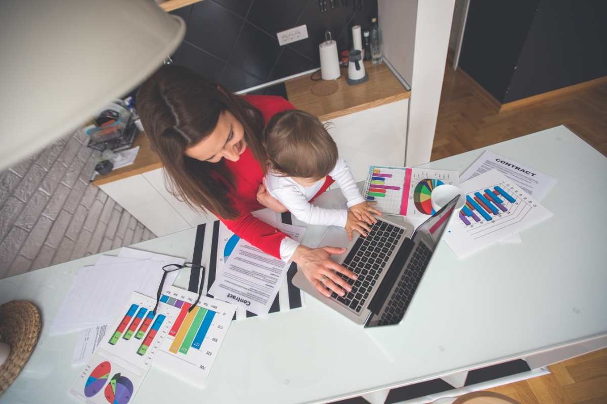 Apoyo esencial para madres solteras en España en 2026