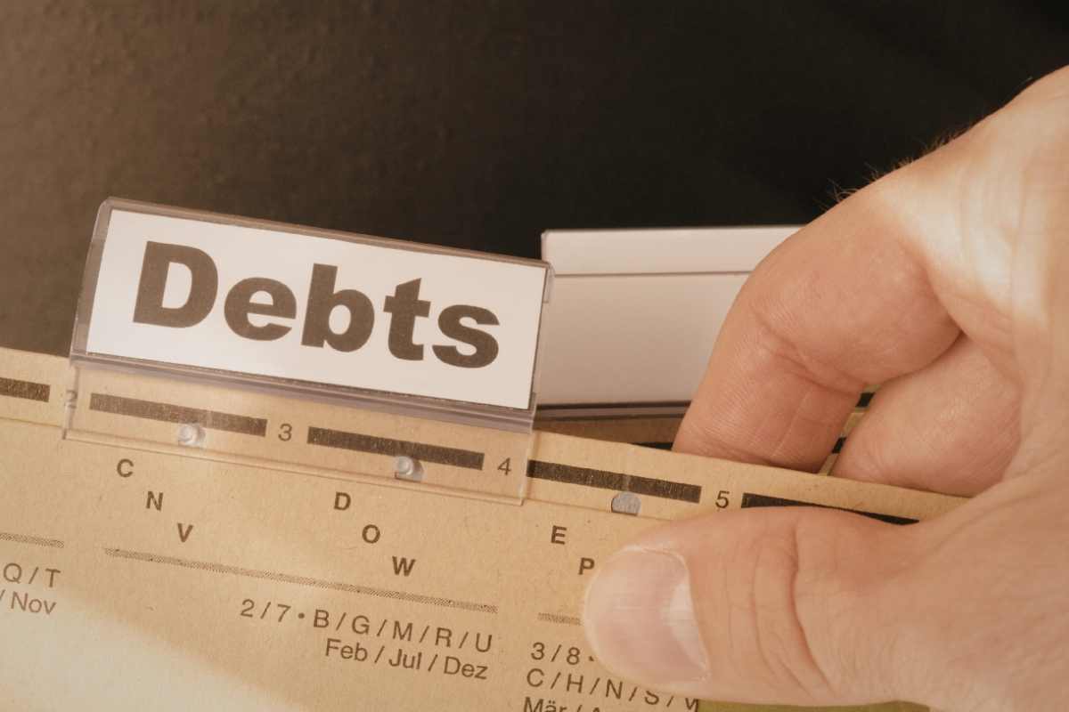 ¿Tienes deudas pendientes? La guía práctica para saberlo cuanto antes