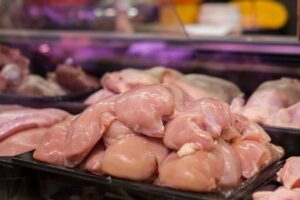 No compres pechugas: 3 razones por las que el pollo entero es la mejor elección en el supermercado