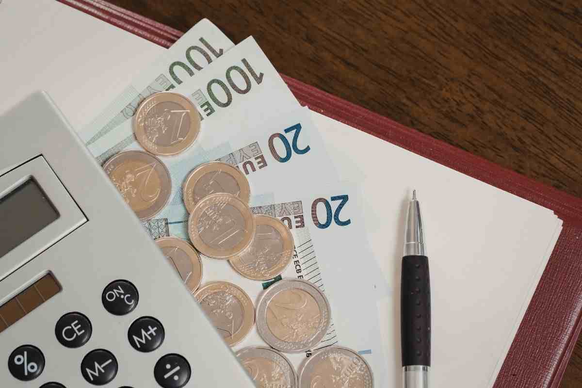 Hacienda multa si recibes pagos por Bizum sin declararlos: qué cambia en 2026